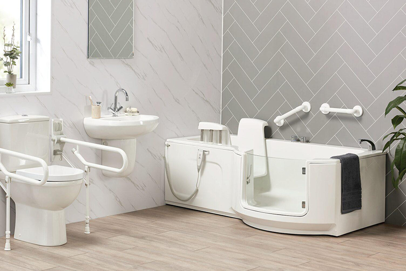 Bath with Lift at MT Mobility Bath Co